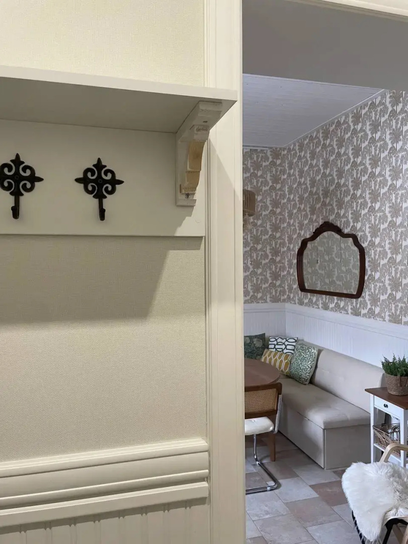 Частный дом с Бассейном у Леса