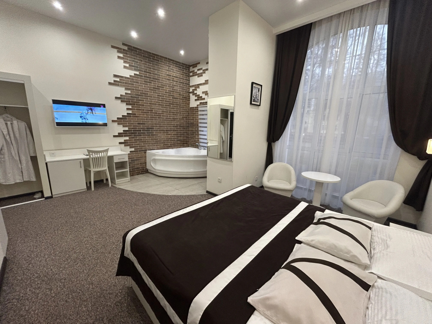 Отель Морган