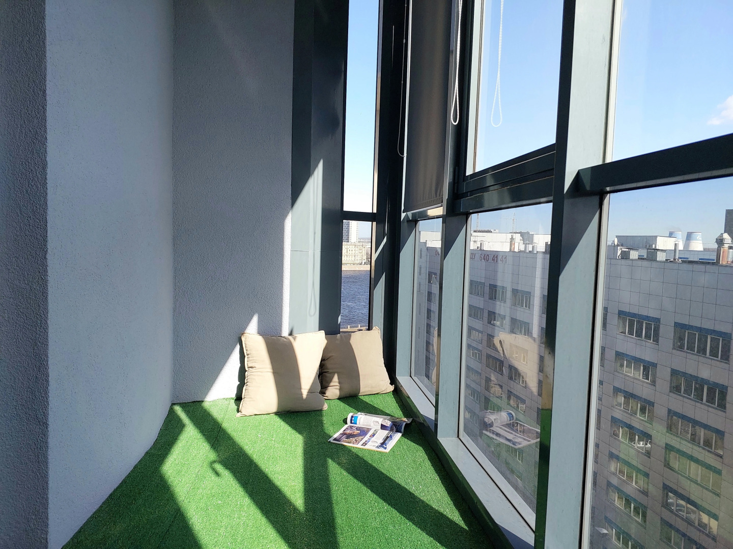 Апартаменты на проспекте Обуховской Обороны 110