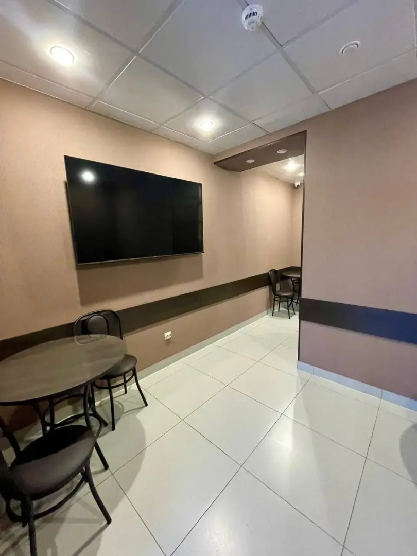 Отель Айхал