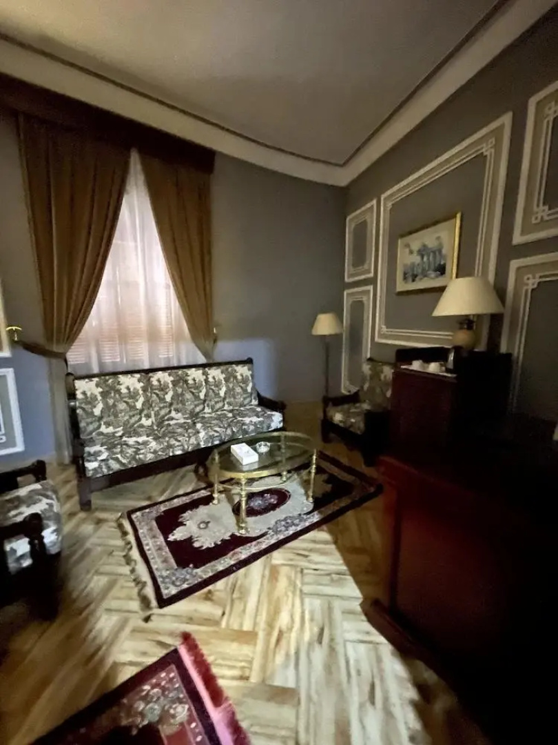Cosmopolitan hotel