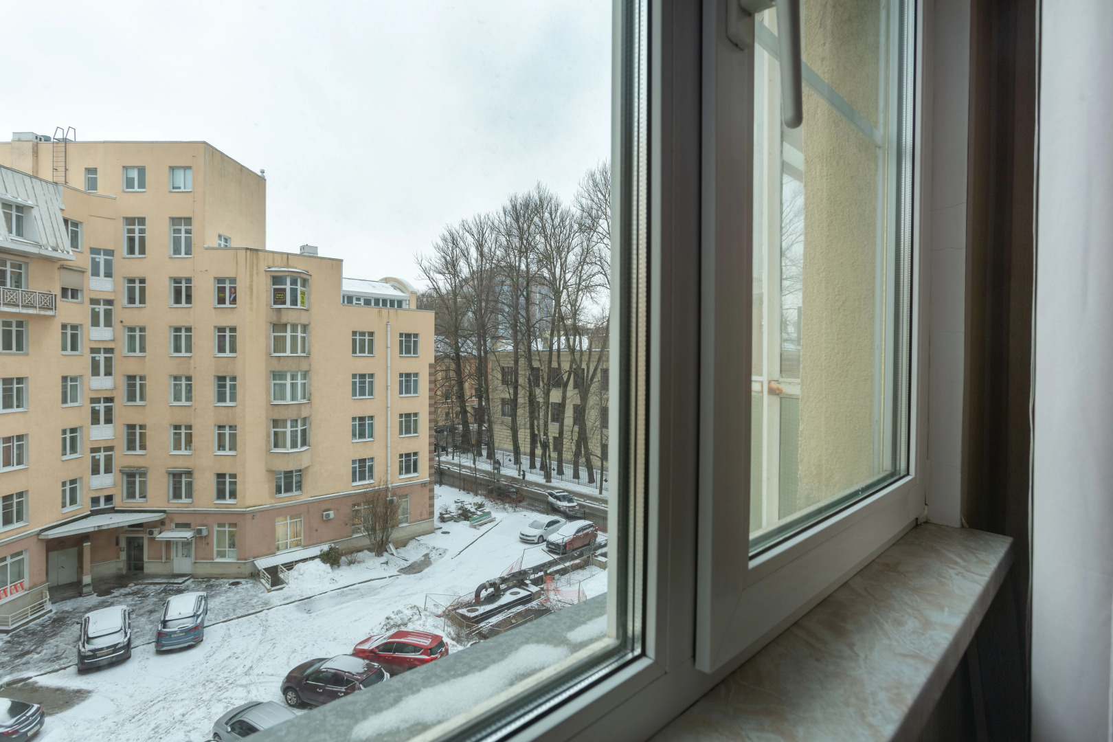 Квартира Intelligent у Финляндского вокзалаSatin home