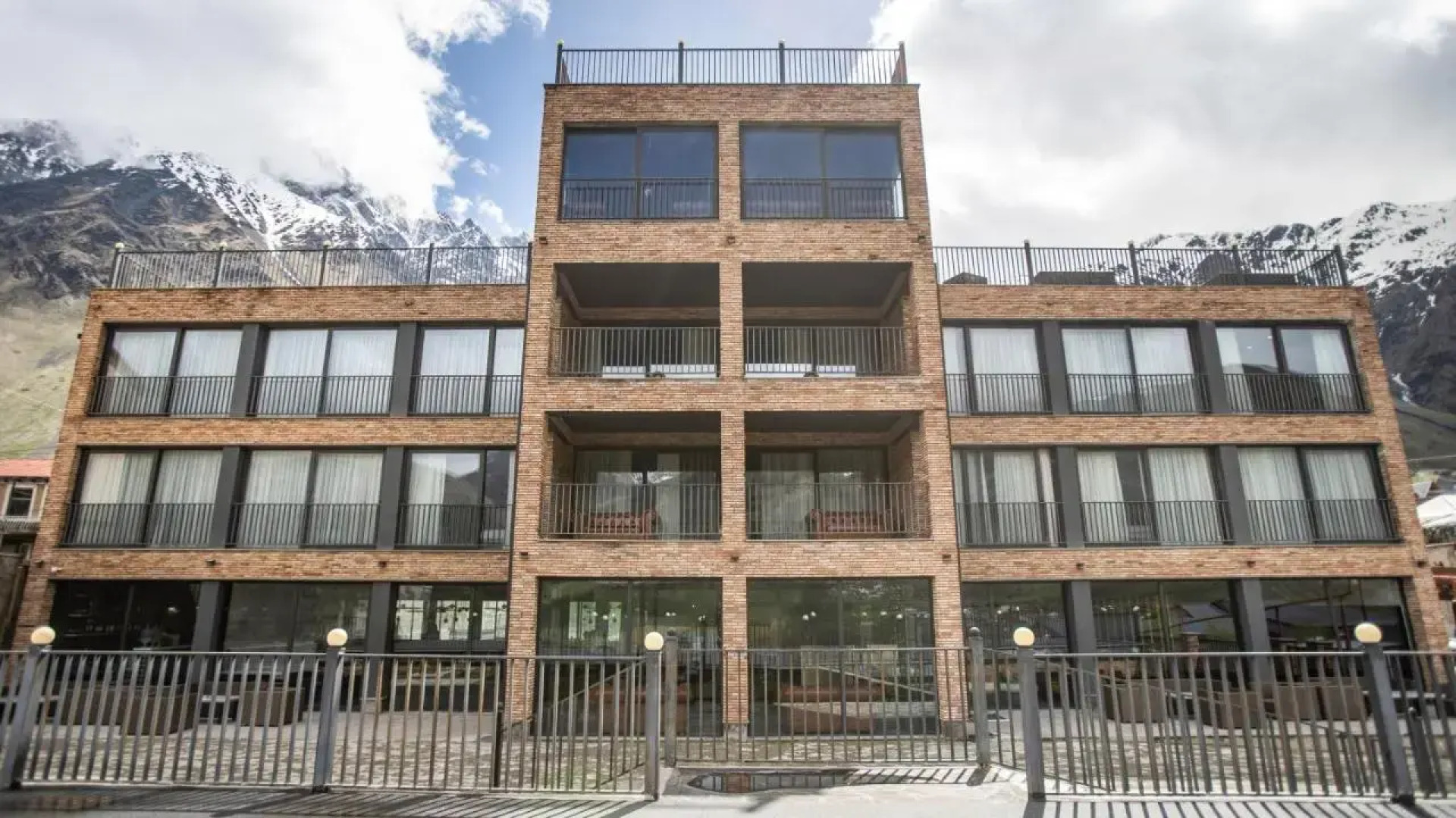 Hotel Memoir Kazbegi