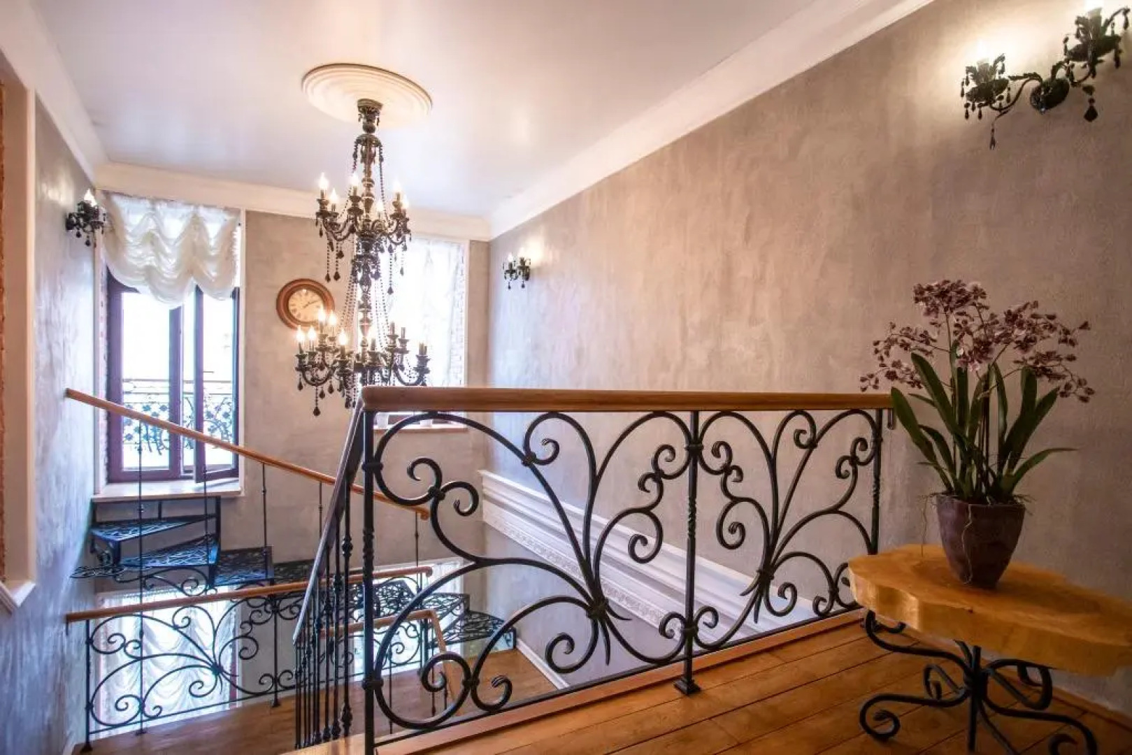 Отель Мартин