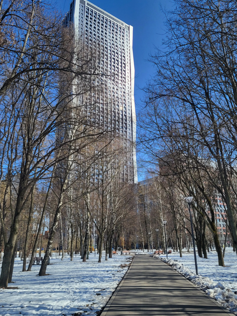 Апартаменты в Небоскрёбе Afi Tower