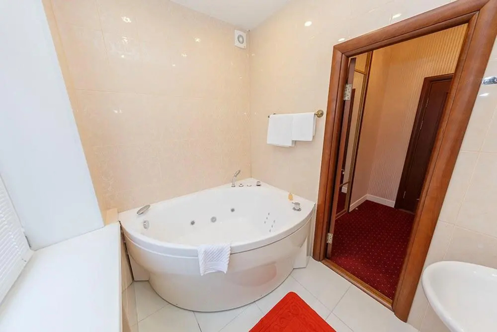 Отель Саров