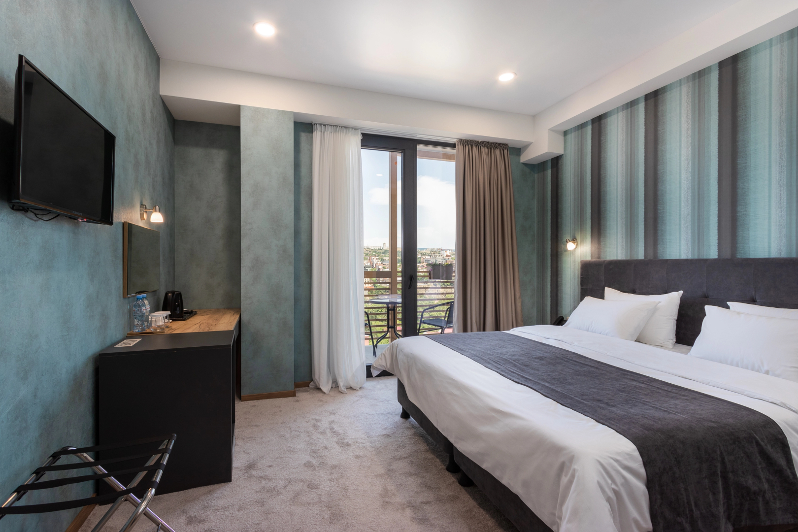 Brooch Boutique Hotel