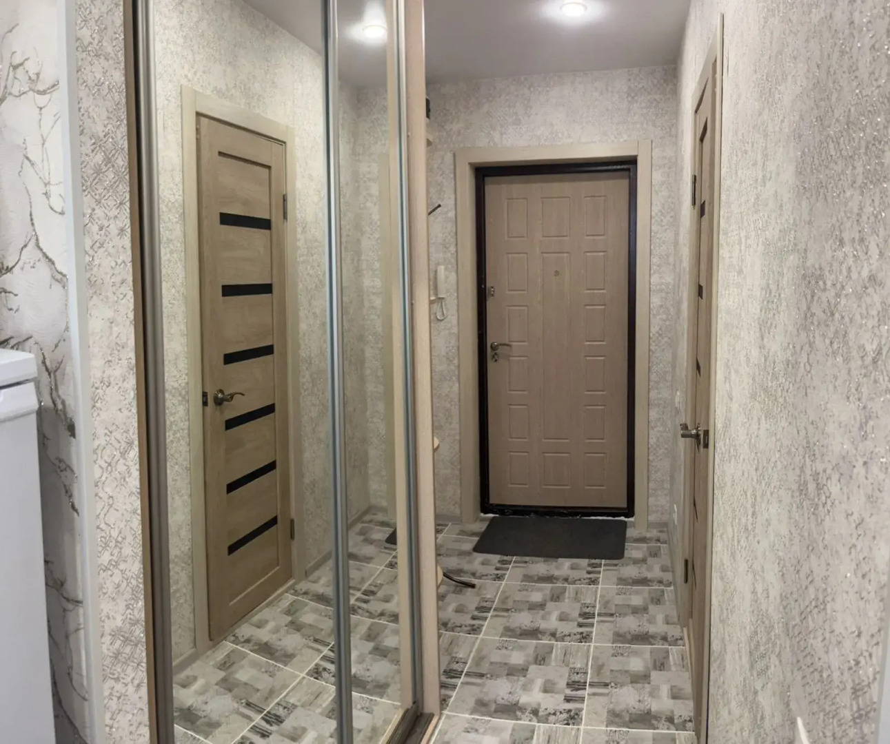 Апартаменты Большая Подгорная 87 блок 7