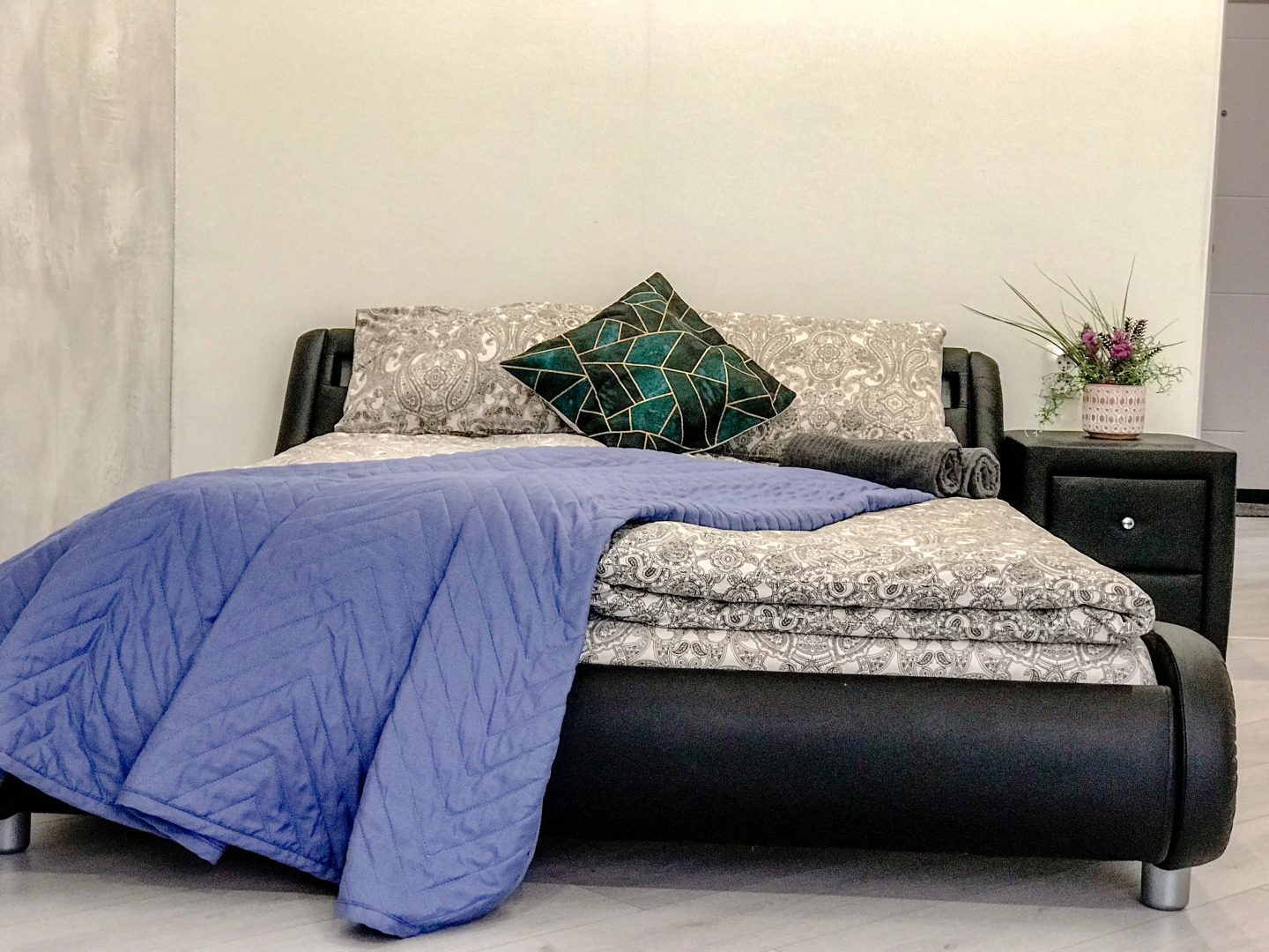 Апартаменты 9 Апреля