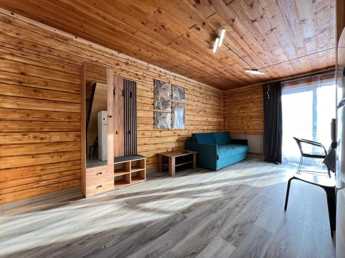 Частный дом с двумя спальнями у Юрманки