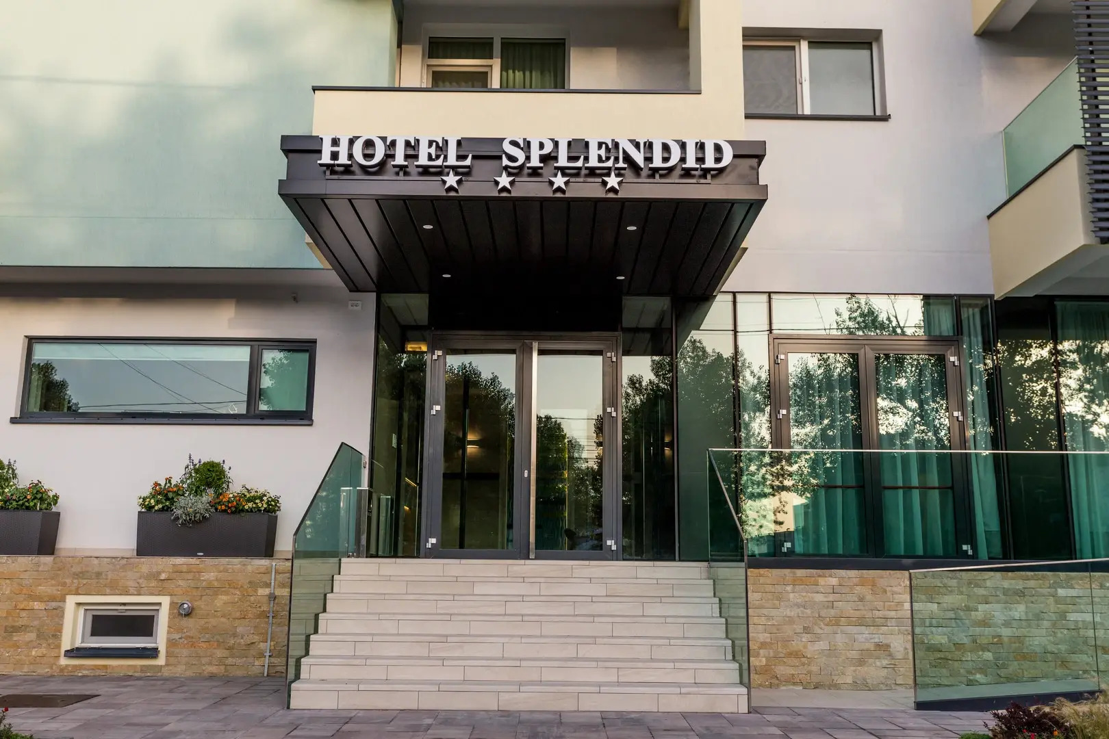 Отель New Splendid Hotel & Spa Adults Only
