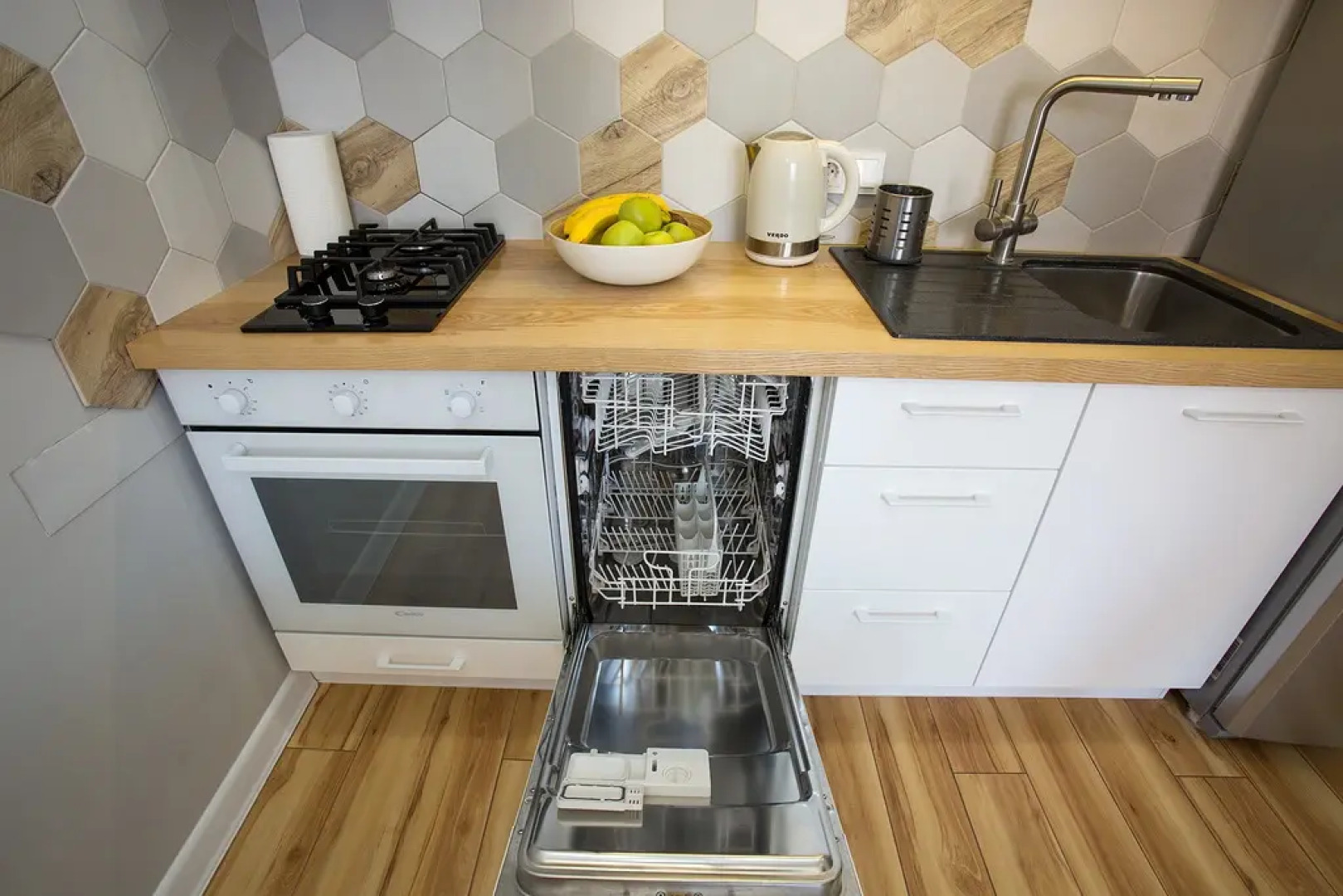 Апартаменты Аврора с видом на лес и озеро