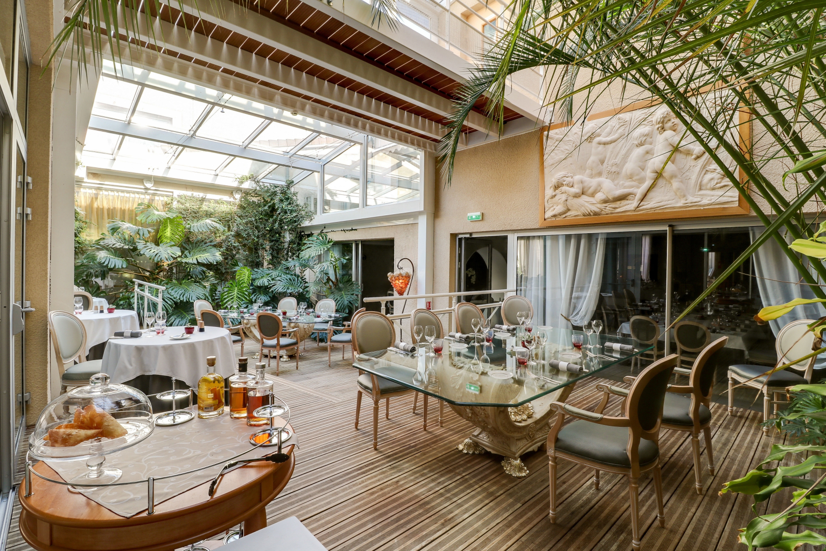 Отель Hostellerie du Mont Aimé