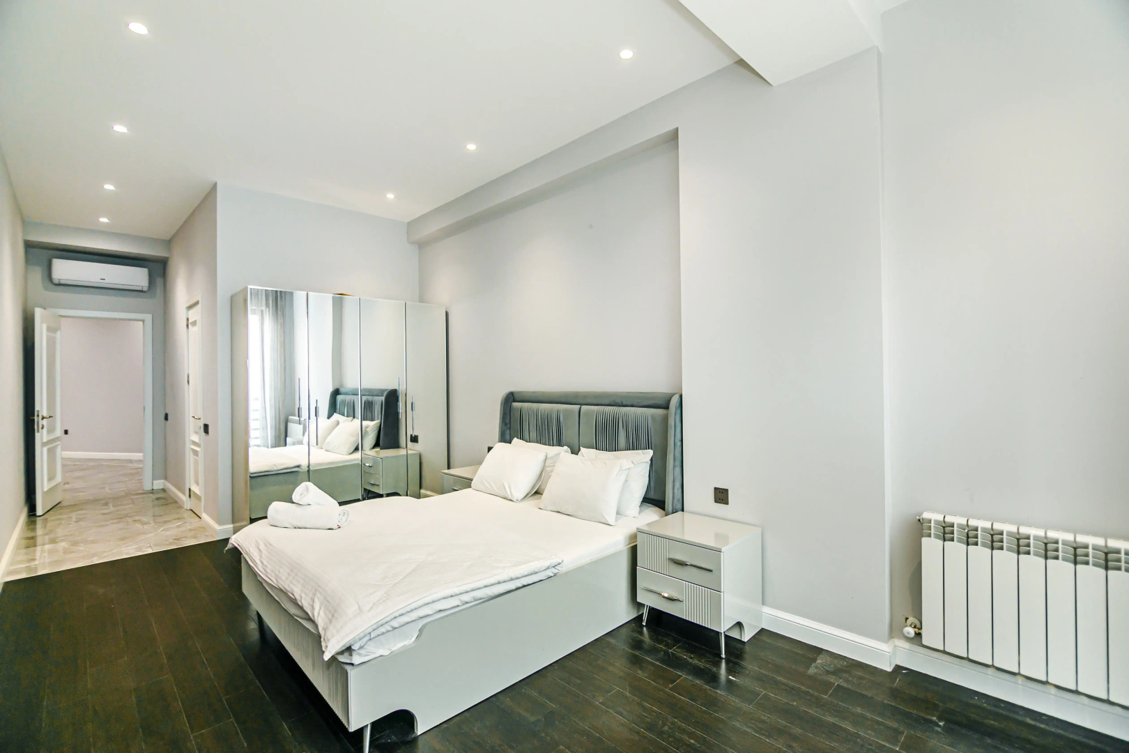 Апартаменты Luxury Apartment Sahil Residence