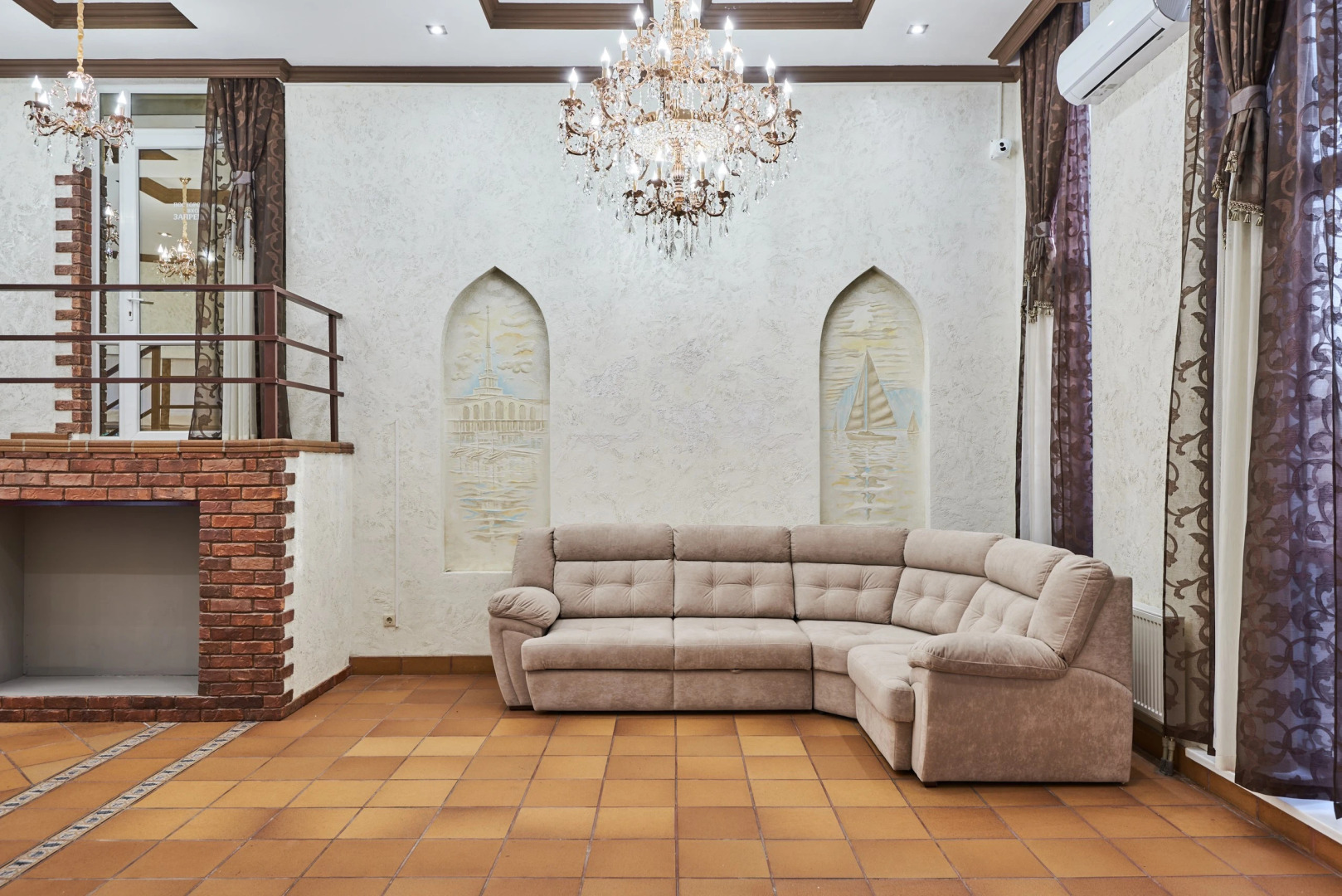 Отель Альтаир