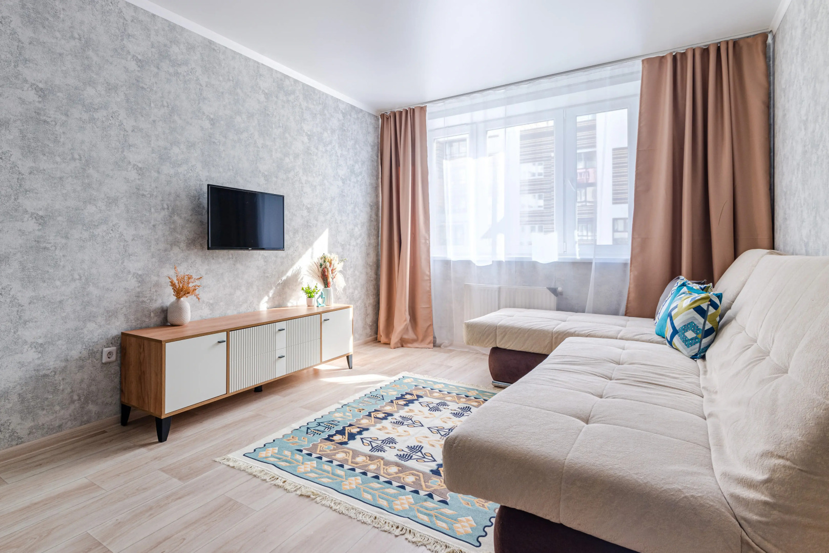 1-к в Центре в современном доме от RentAp 5 сп мест