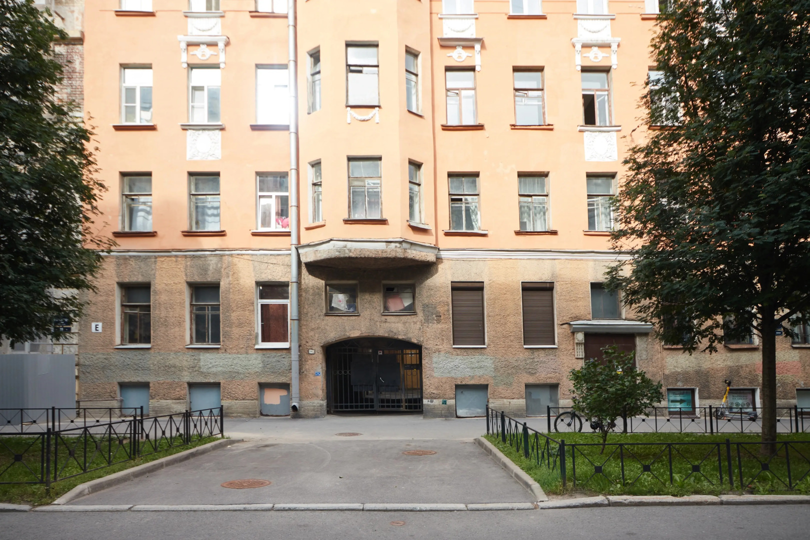 Квартира Апартаменты Монплезир