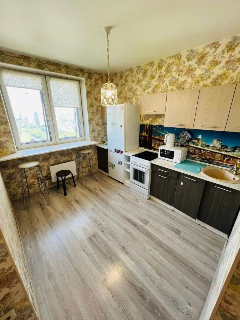 Квартира у метро Ботаническая Екатеринбург