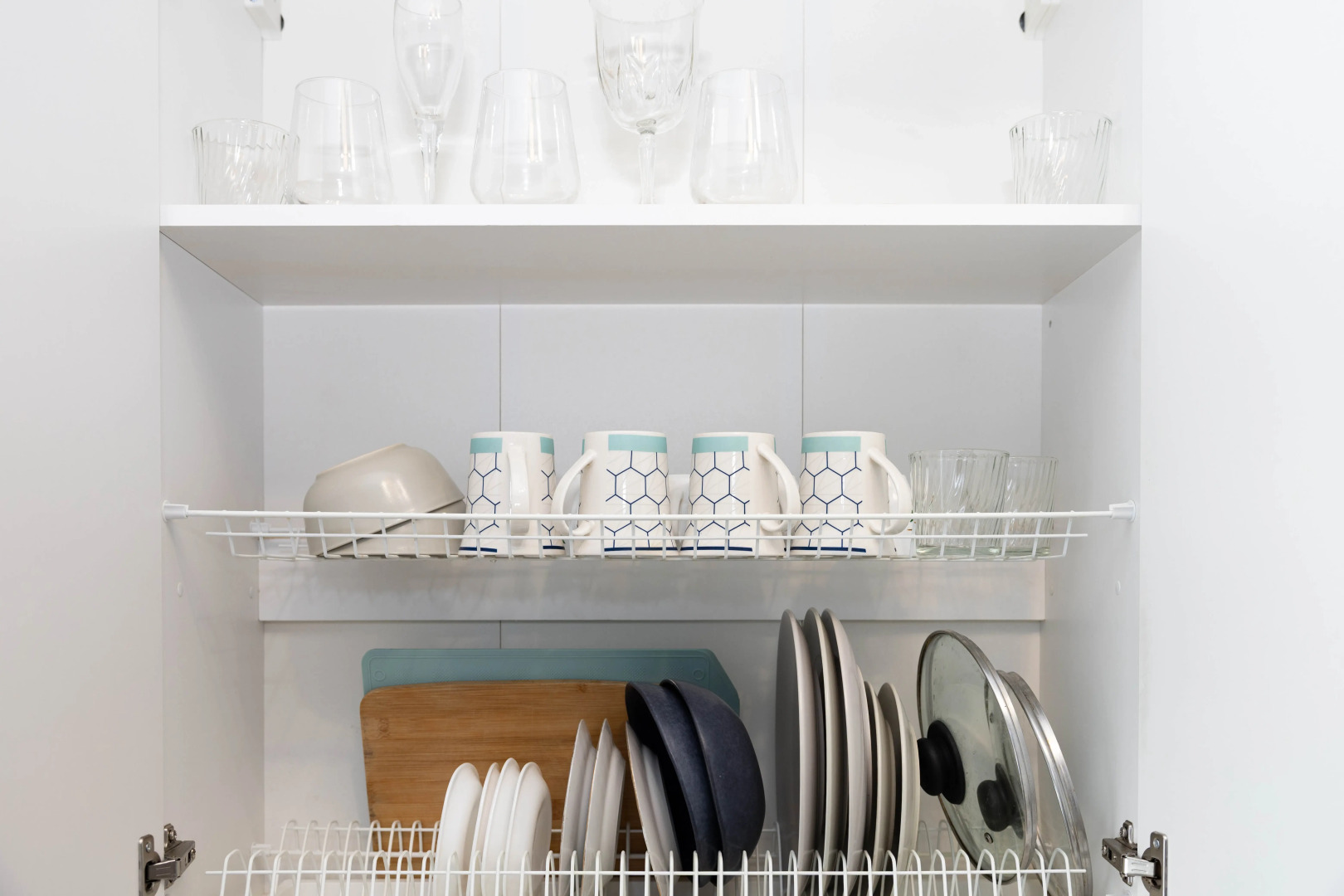 Апартаменты новые и комфортные возле красивого озера