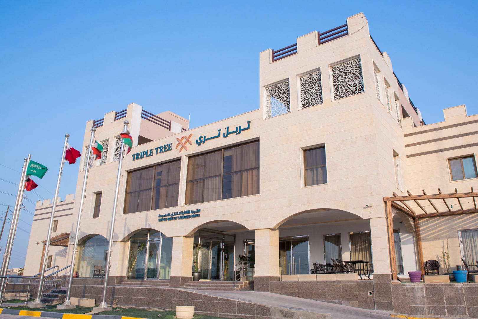 Отель Triple Tree