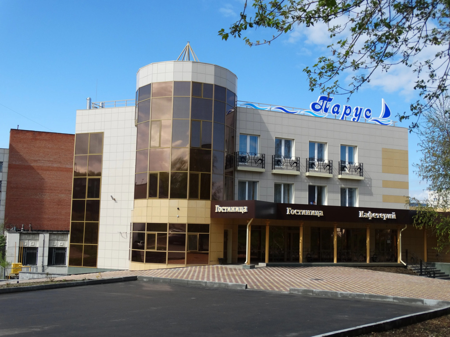 Гостиница Парус