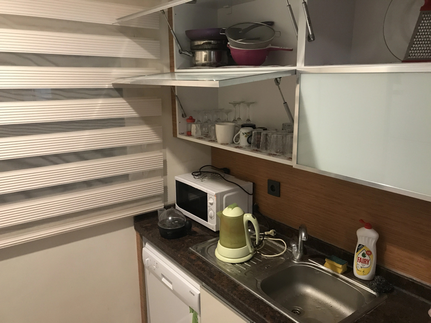 Апартаменты 30 minutes walk to famous Konyaalti Beach 1+1 Suit