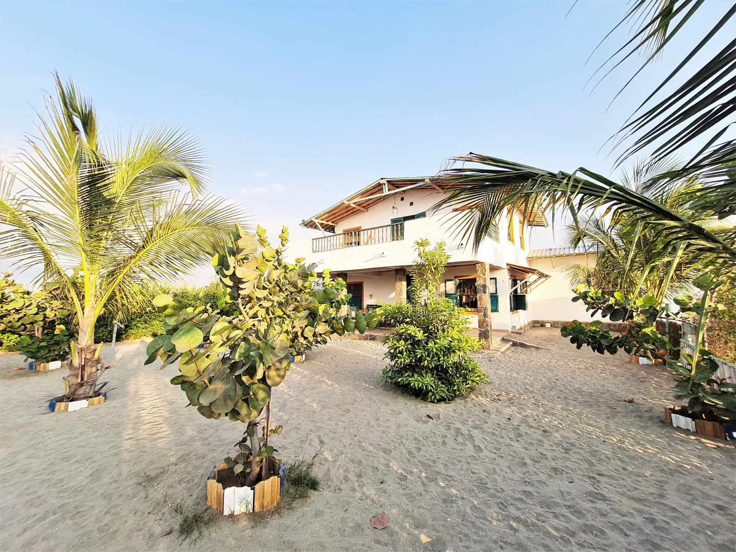 Ночлег и завтрак (B&B) Chevere Beach Hotel Frente Al Mar