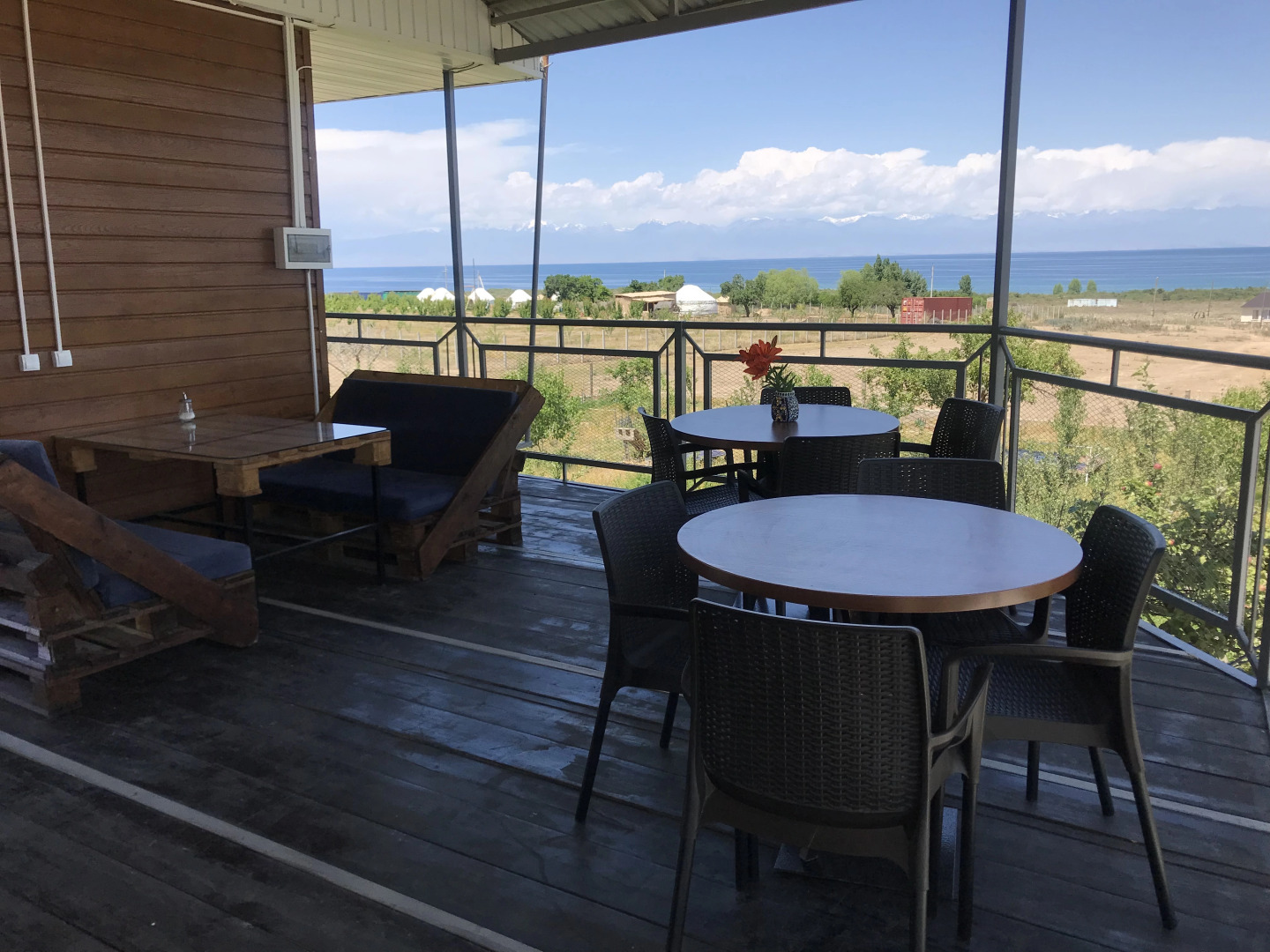 Гостевой дом Guesthouse and yurt camp Aktan