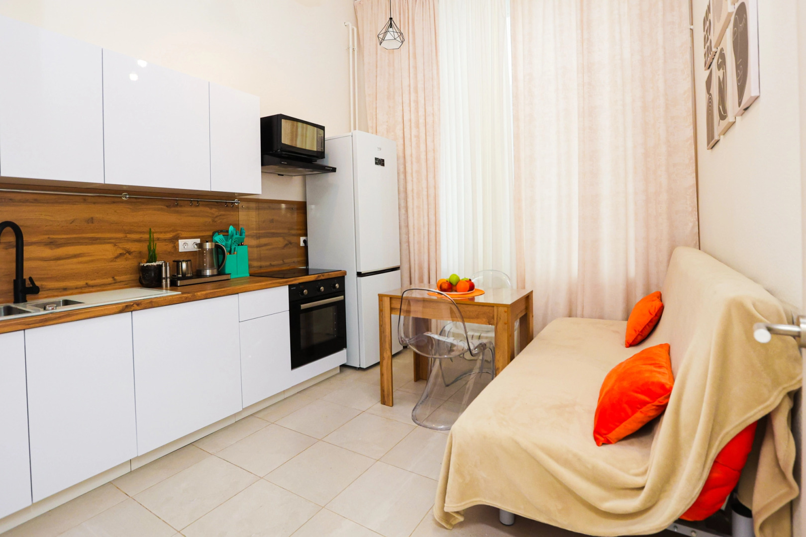 Квартира Мондриан от Home24