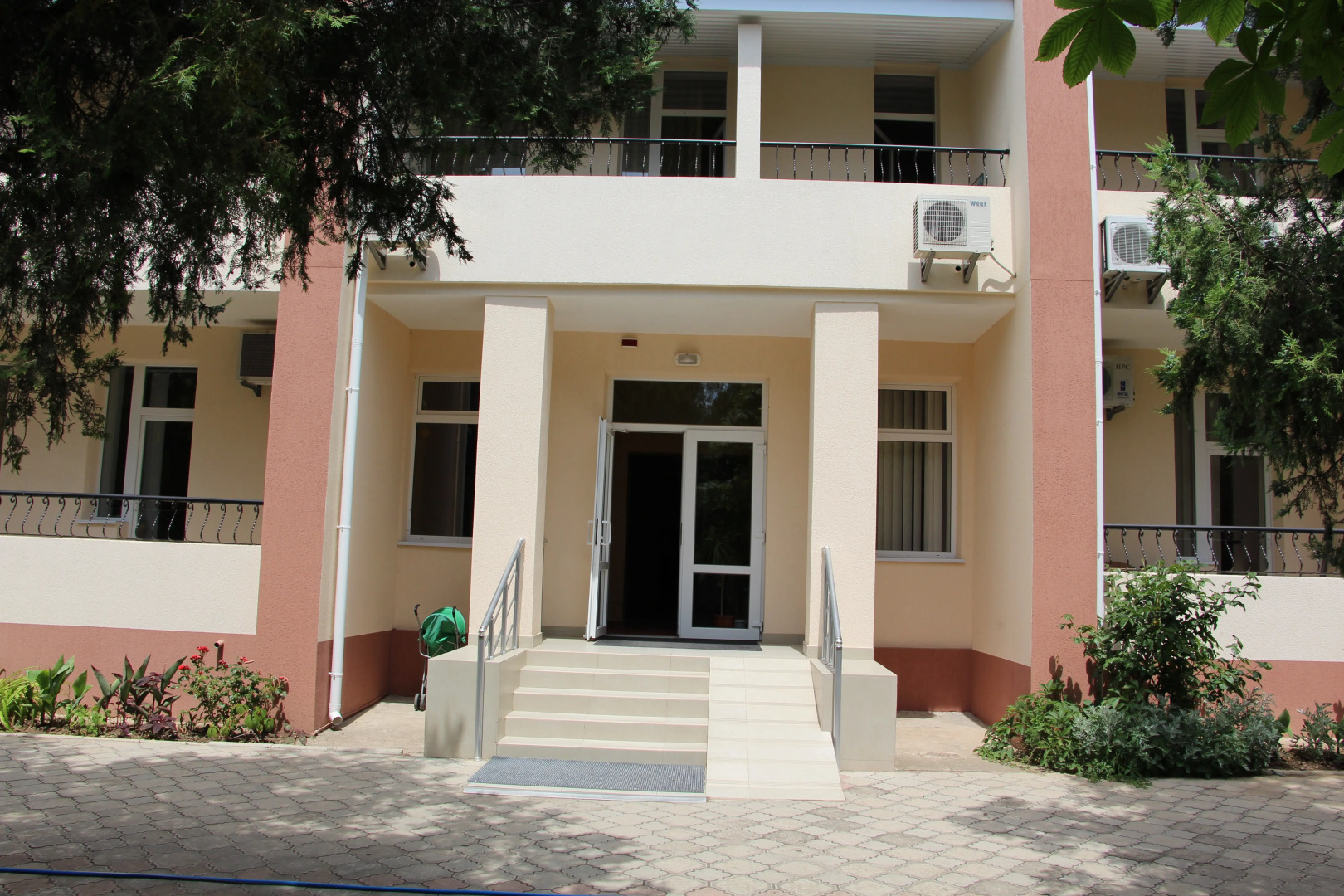 Отель Астра-Центр