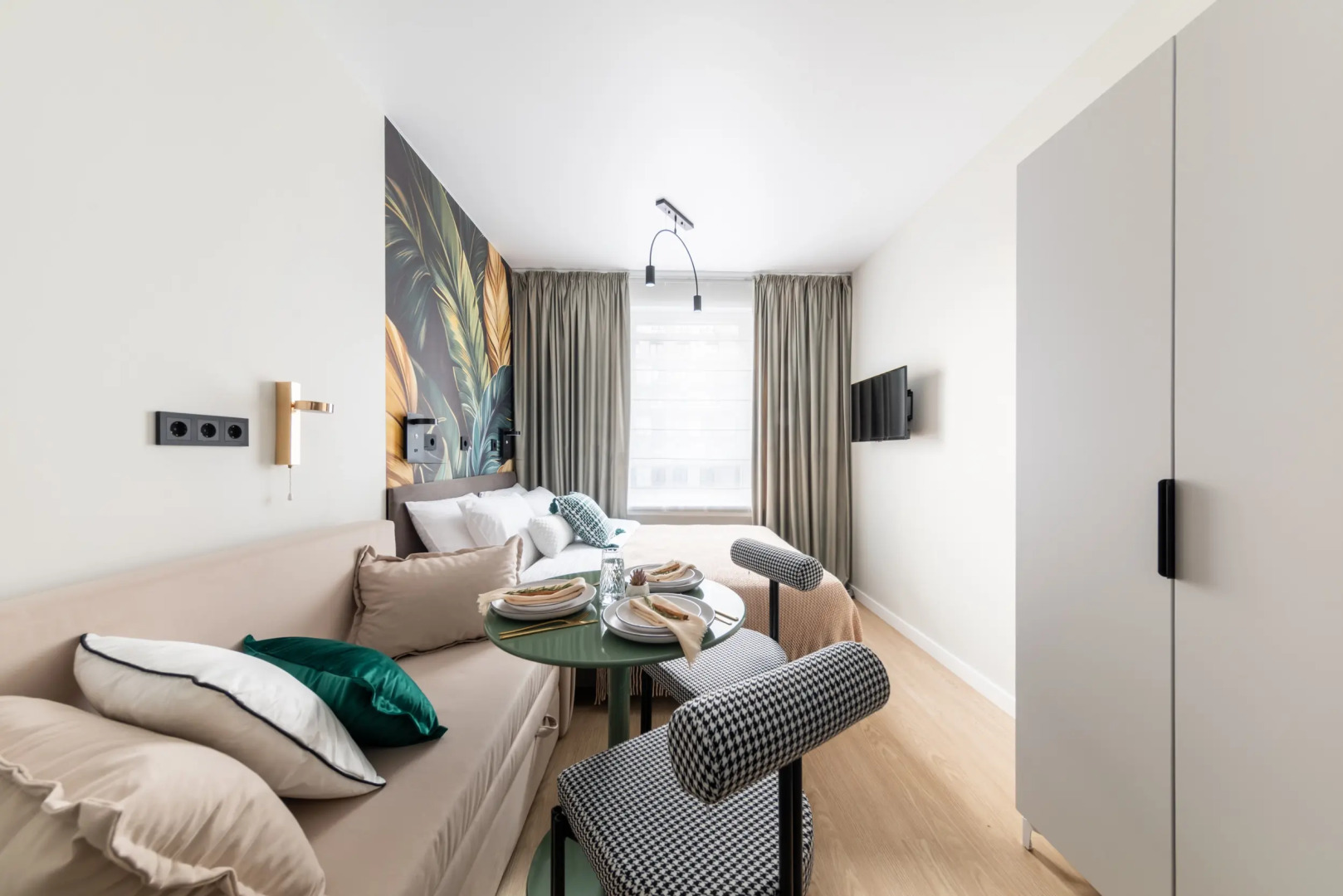 Квартира студия люкс