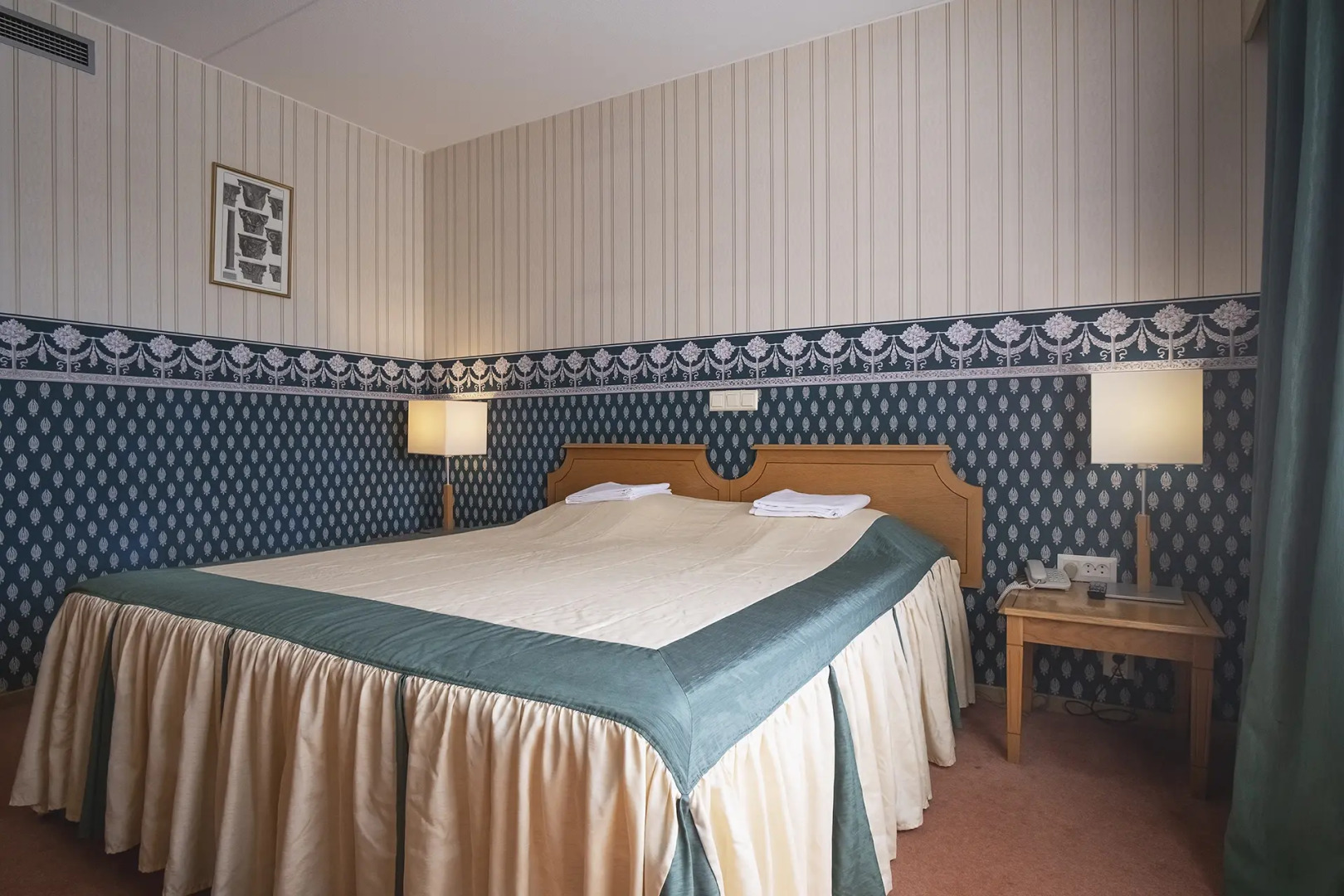 Отель Дружба