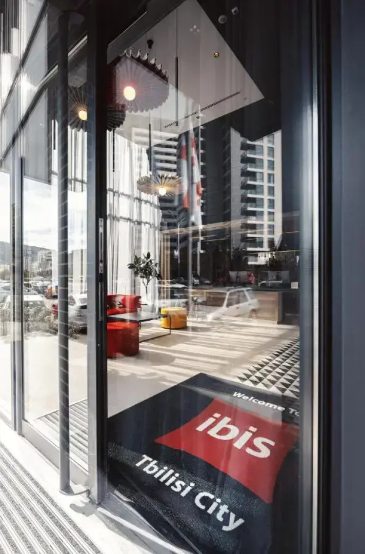 Hotel Ibis Tbilisi City - Новый Отель