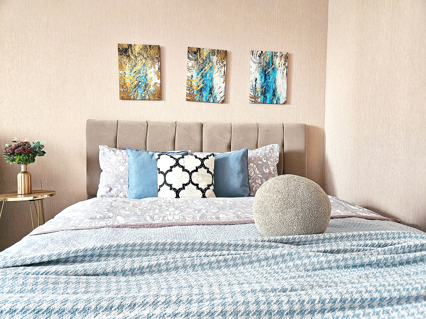 Квартира Тэцевская 4в