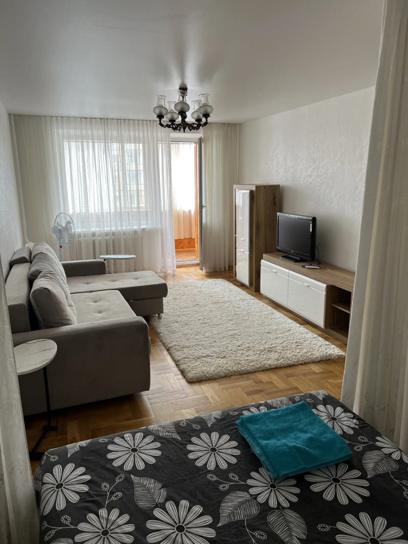 Квартира 1-ком, Ул. Максима Танка 4, ст.м Фрунзенская