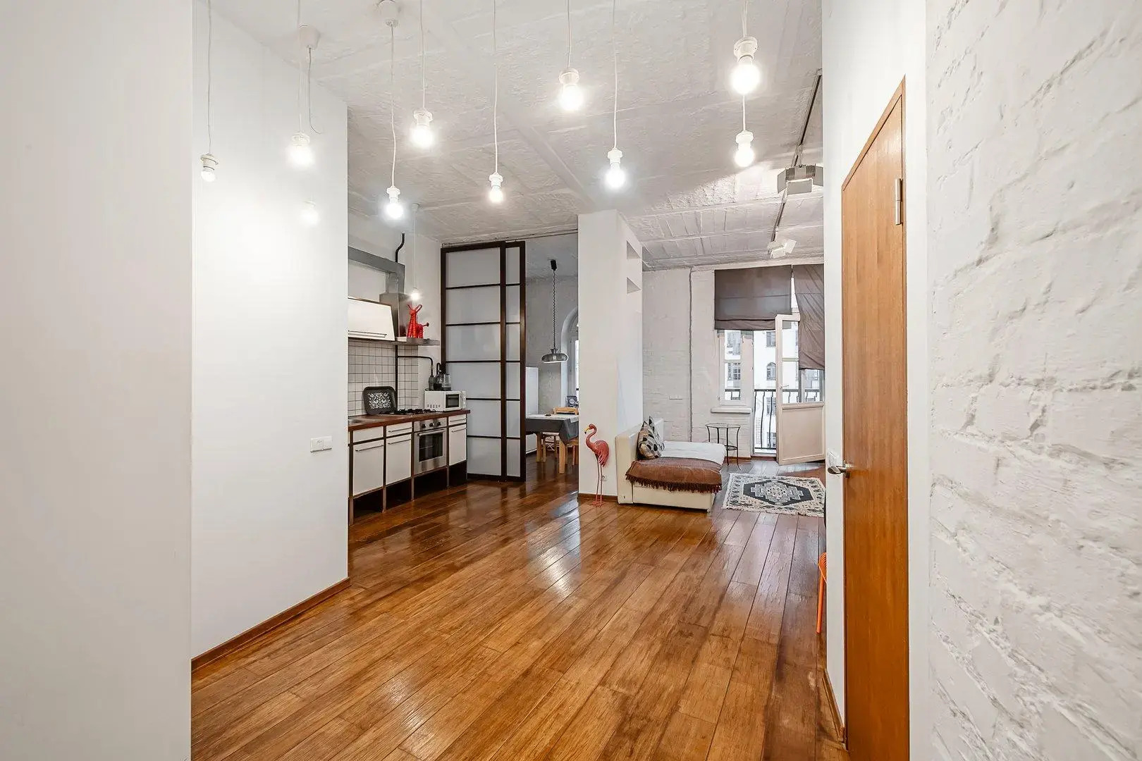 Апартаменты Стильная Студия в Башне Комплекса Ворота в Город