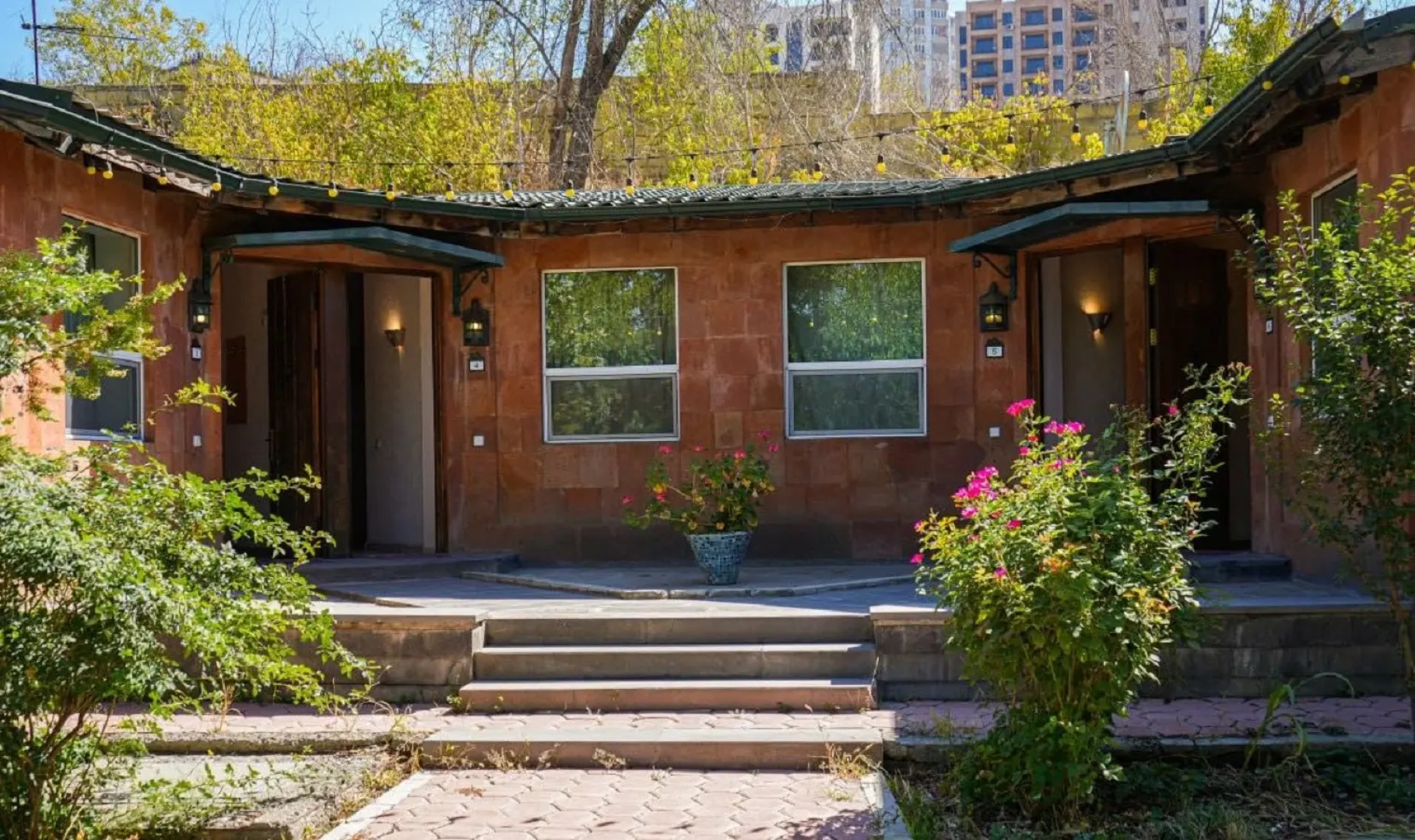 Отель Dream Forest