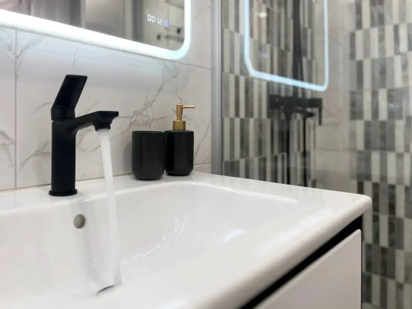 Апартаменты Sun Hills Небуг 1