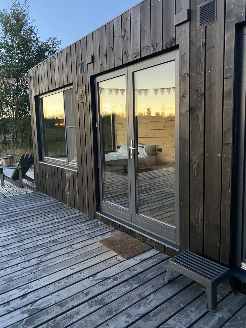 Дом Мини с панорамными окнами