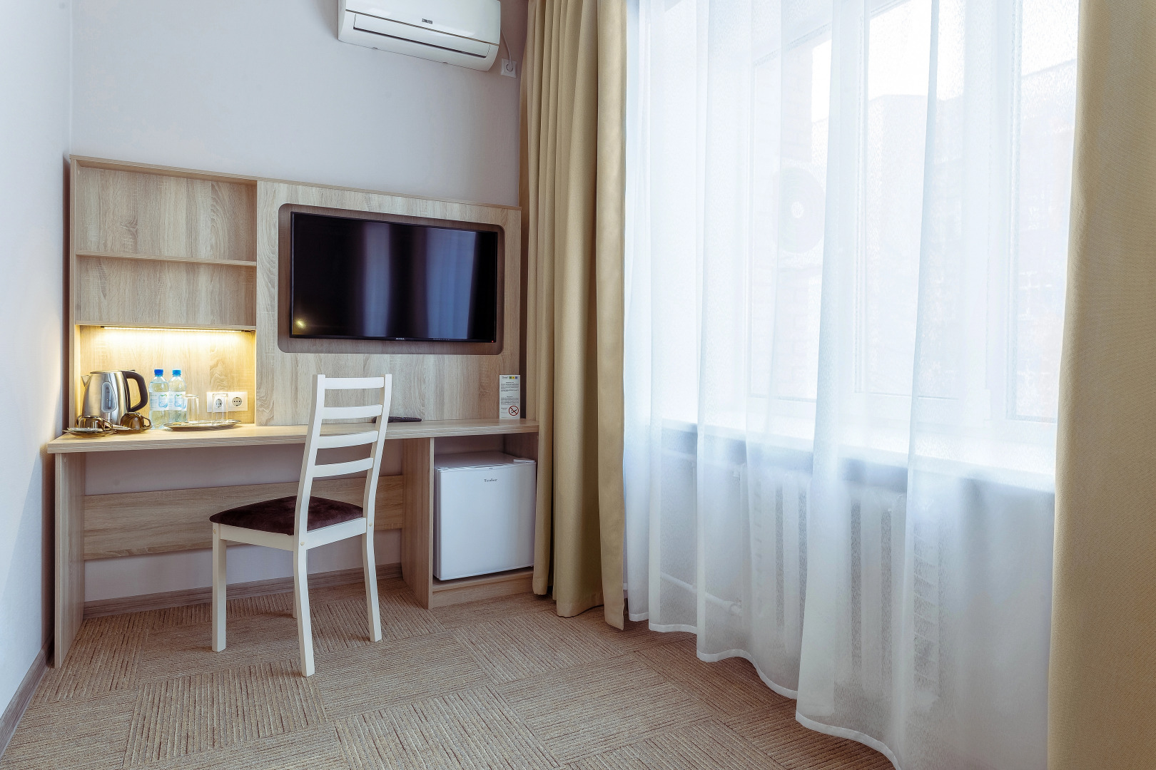 Отель Cronwell Ника Центр