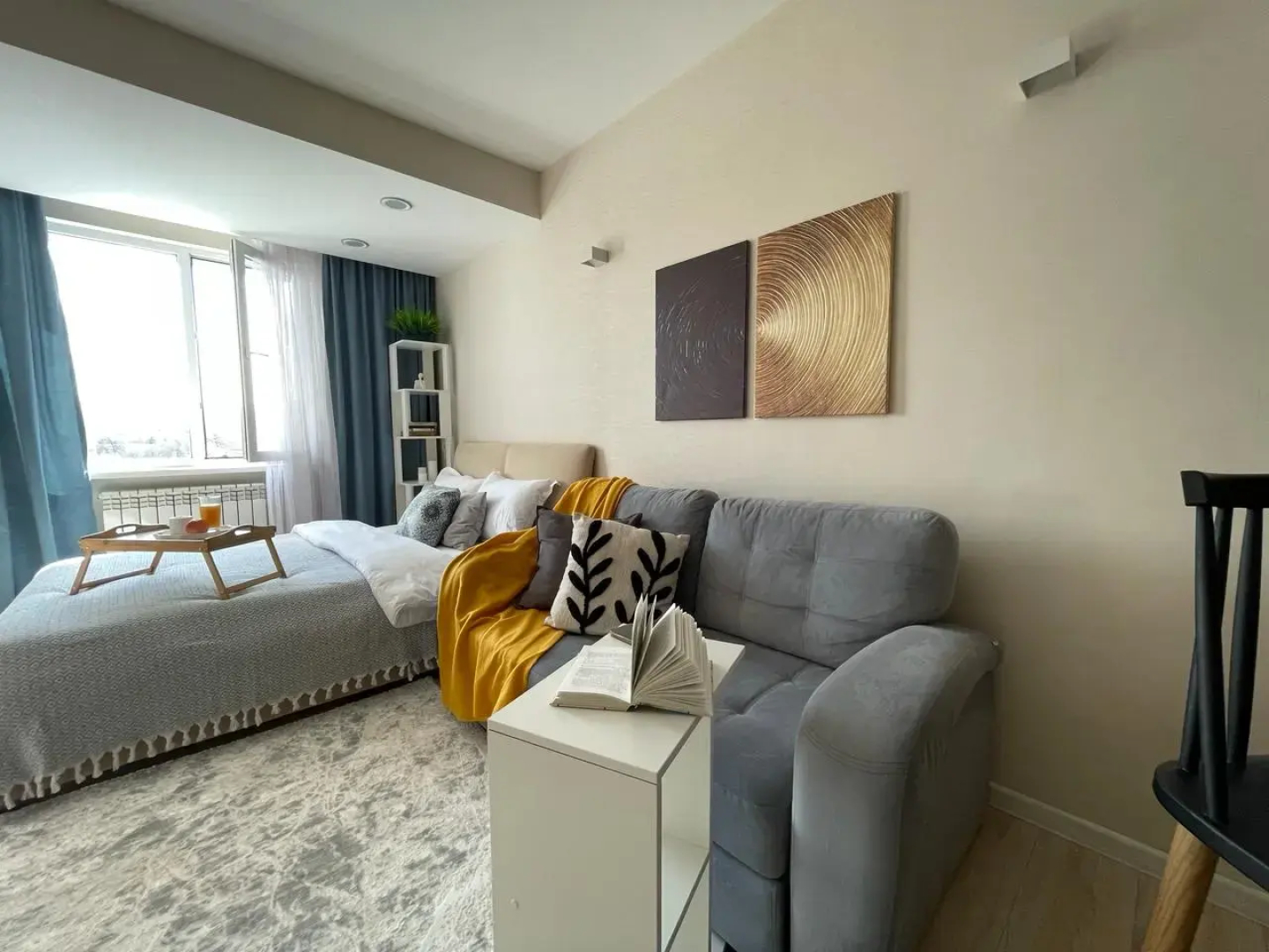 Апартаменты Студия День Ночь с Видом На Горы
