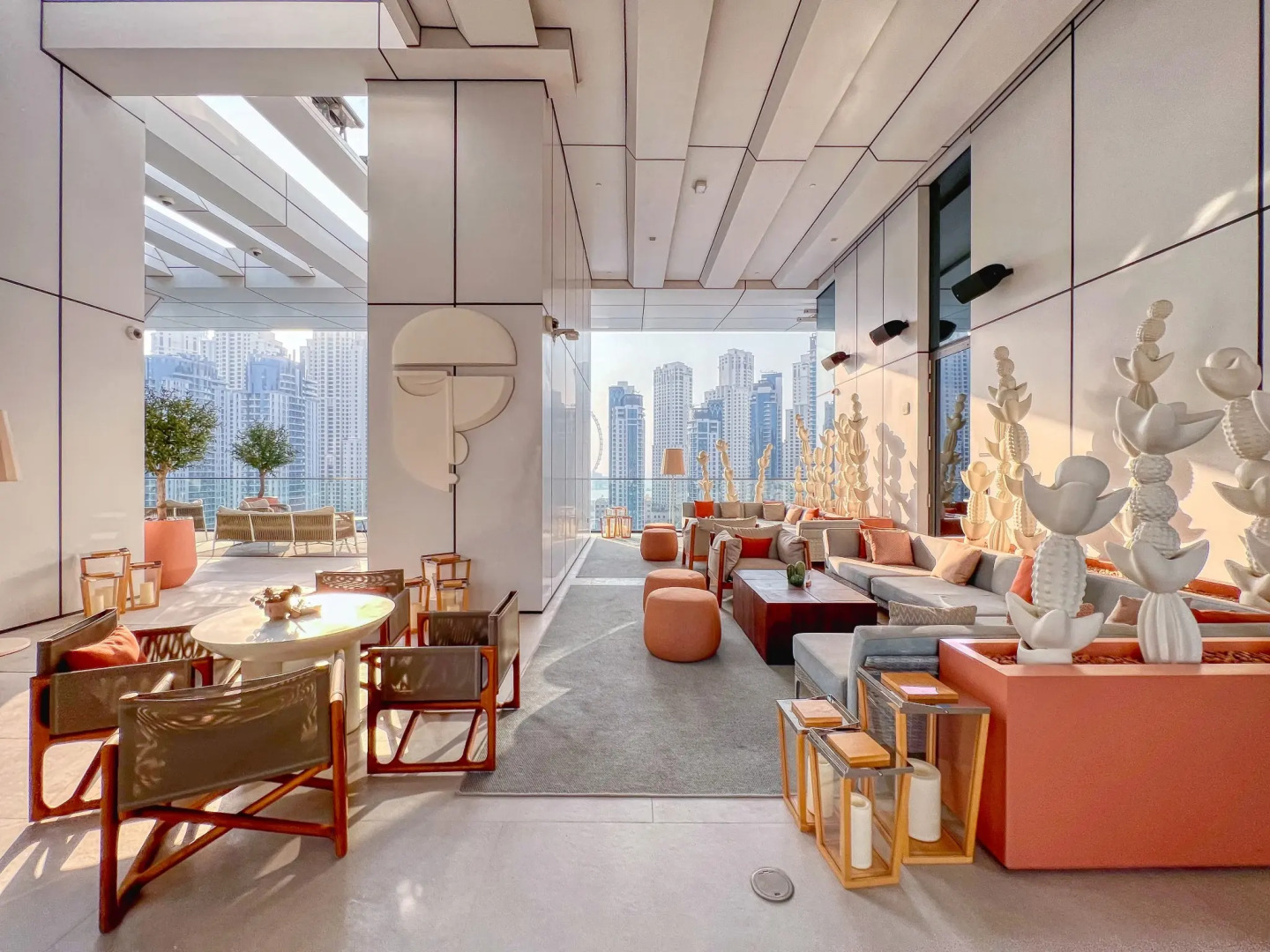 Апартаменты Welcome Home in Vida Residences