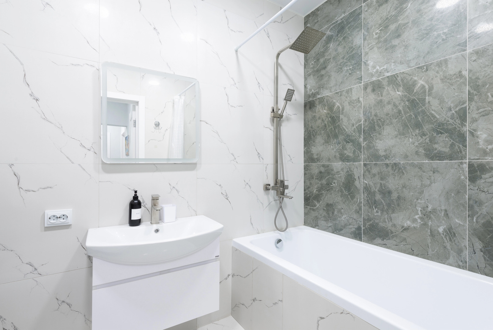 Апартаменты На улице Новгородская 3