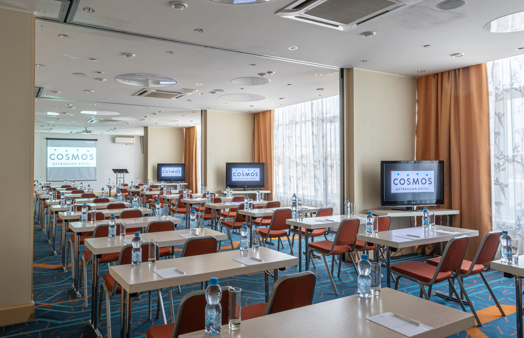 Отель Cosmos Astrakhan Hotel