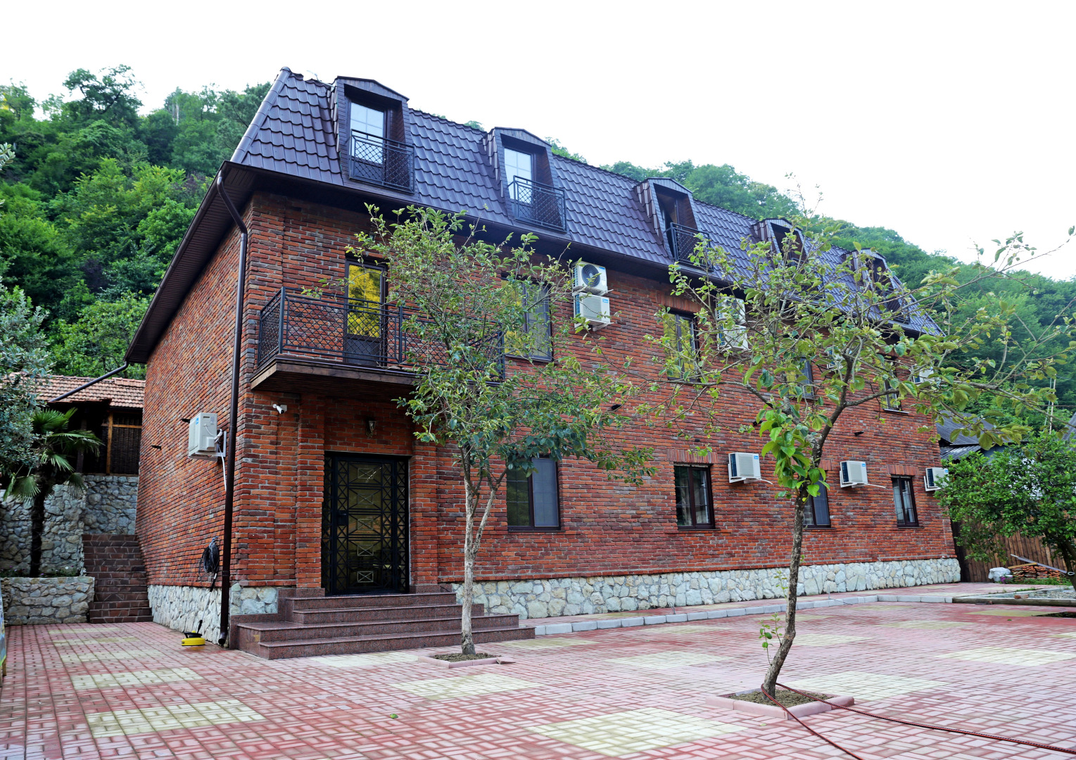 Отель ДжаНат