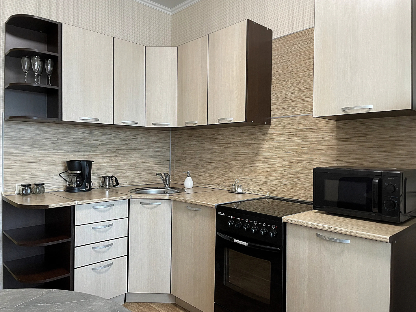 Квартира рядом с Визус центром