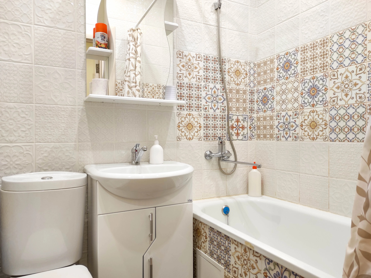 Апартаменты 2 у Патриаршей Сеть ЙоХоум