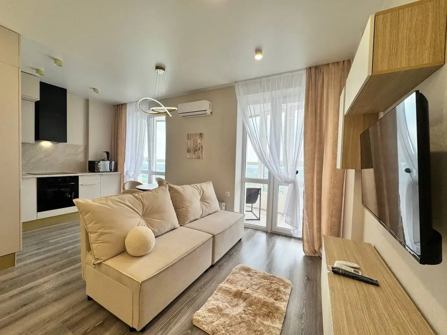 Квартира Студия с Великолепным Видом на Реку