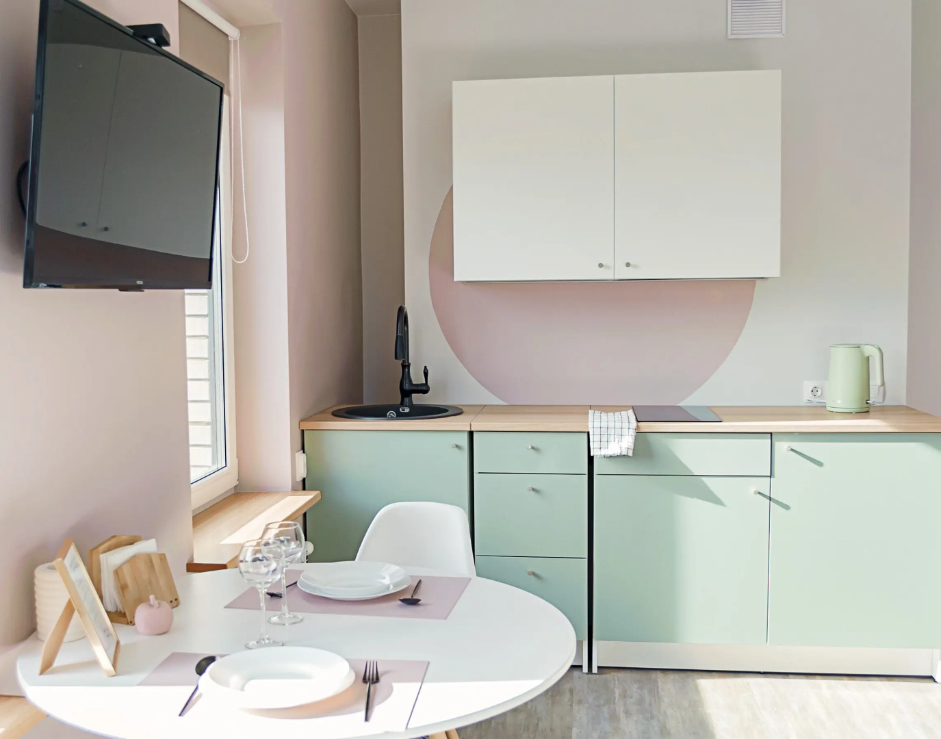 Квартира 18b Studio