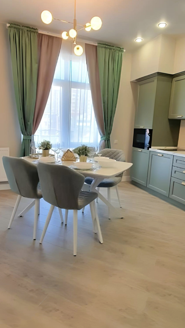 Апартаменты в современном стиле в ЖК "Изумрудный город"